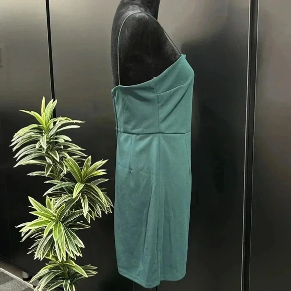 Altar’d State Asymmetrical neckline,stretch cord straps,zipper back,slit - Picture 6 of 10